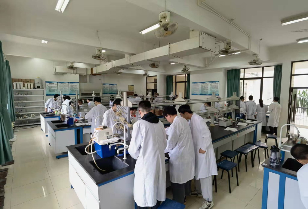 太阳成集团122ccvip